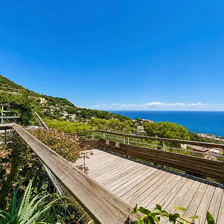 Vue Incroyable Aux Portes De Monaco * Cap-d'Ail